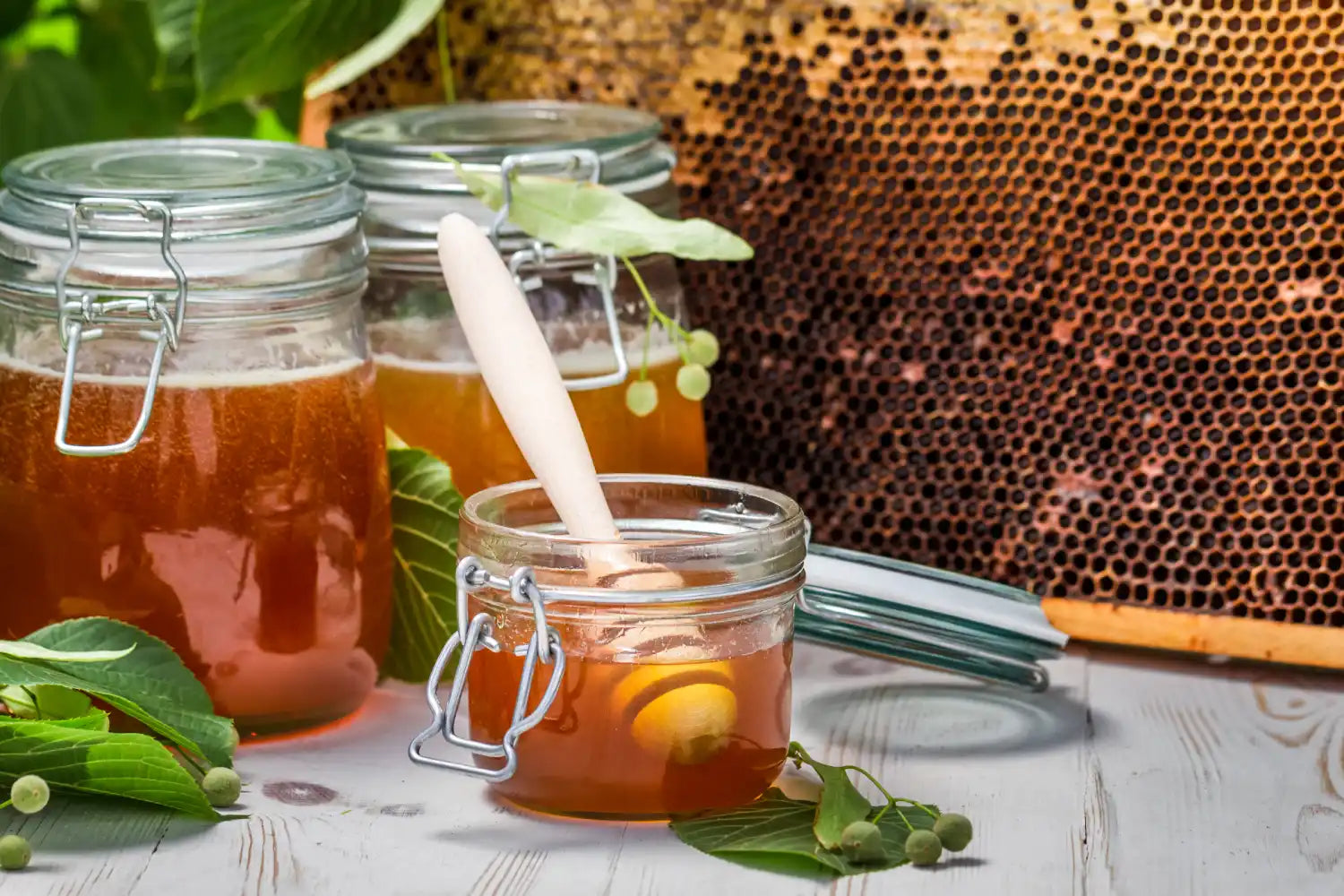 Why Honey Hut is the Best Pure Honey Brand in India